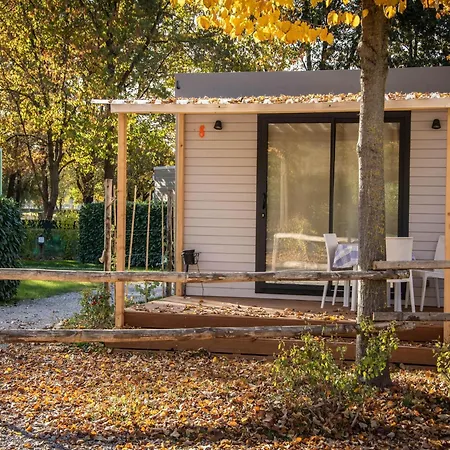 In Der Village Residenz Apartamento *