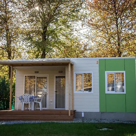 In Der Village Residenz *