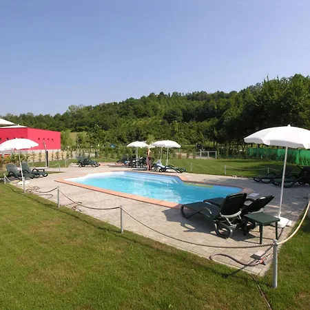 Apartamento In Der Village Residenz Alba (Piedmont)