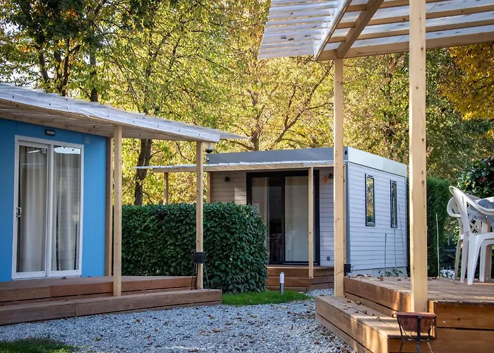 In Der Village Residenz Apartamento Alba (Piedmont)